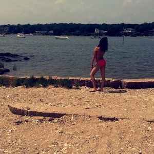 Meet your Posher, Renee